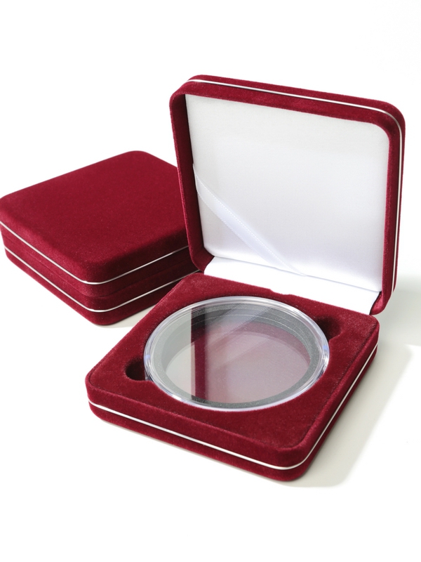 Футляр замшевый (92х92х34 мм) для 1 монеты в капсуле (диаметр 74 мм)