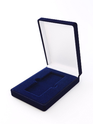 Футляр (90х124х32 мм) для мерного слитка (87х38х5 мм)