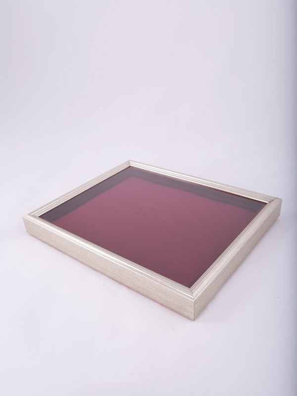  Багетная рамка S серебряного цвета под 1 ячейку (209х270х18 мм) с поролоновой вставкой, тёмно-бордовый