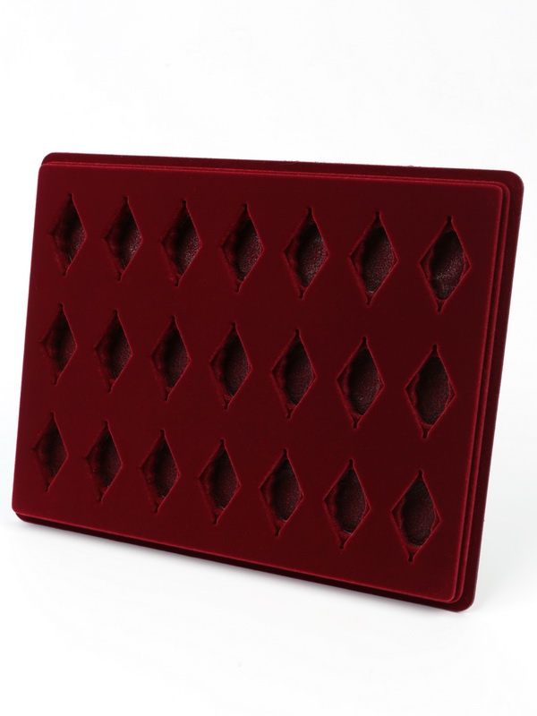  Планшет S (243х304х21 мм) на 21 знак об окончании военного училища. Ромбы, тёмно-бордовый