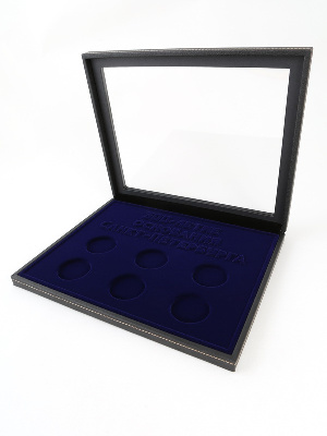 Бокс из искусственной кожи с прозрачным окном Nera Plus для серии монет «300-летие основания Санкт-Петербурга»