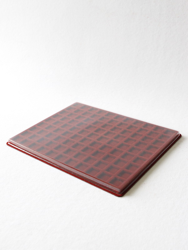  Планшет S (234х296х12 мм) на 99 ячеек (19х19х4 мм), тёмно-бордовый