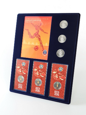 Планшет S (234х296х12 мм) для 3 монет 25 рублей и 3 монет 25 рублей в блистере «Футбол 2018» + Открытка. Нижний Новгород