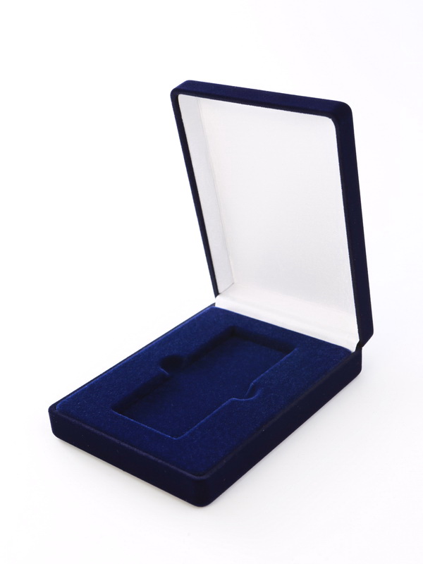 Футляр (90х124х32 мм) для мерного слитка (87х38х5 мм)