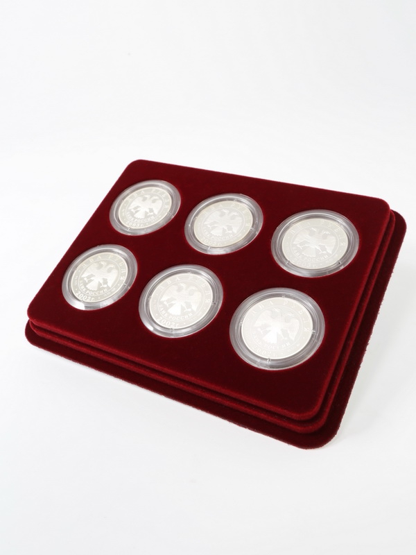 Сувенирная упаковка (181х142х22 мм) на 6 монет в капсулах (диаметр 44 мм)