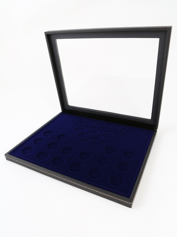  Бокс из искусственной кожи с прозрачным окном Nera Plus для 16 монет серии «XXXI Летние Олимпийские игры 2016 года в Рио-де-Жанейро», тёмно-синий