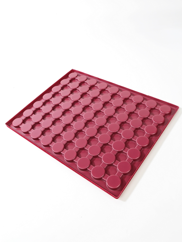 Вставка в кассету МВ для 63 монет в капсулах CAPS 16, 16,5 мм Leuchtturm. Диаметр ячейки 22,5 мм. Leuchtturm, 309829