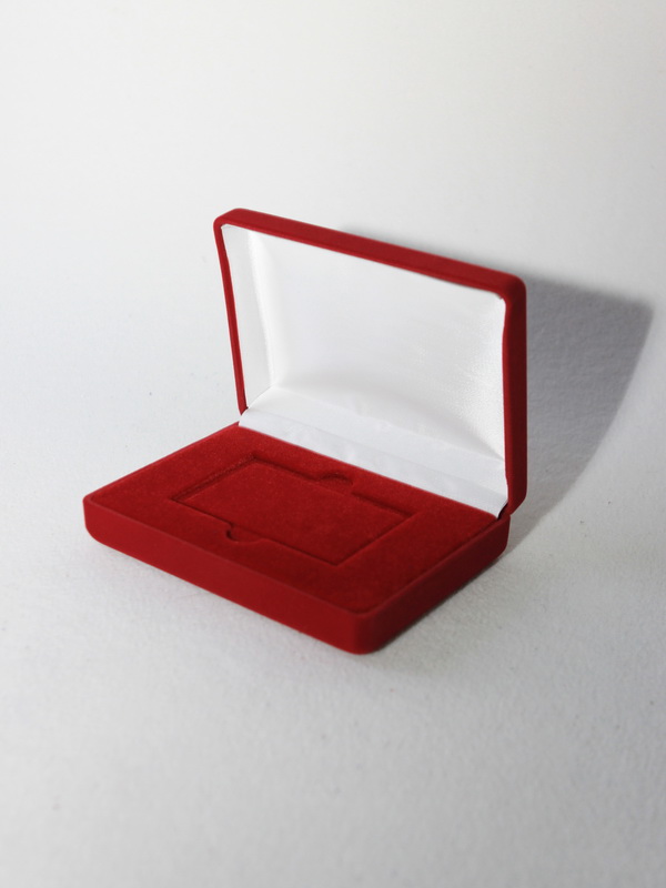 Футляр (142х102х42 мм) под пластиковую карту, тёмно-синий