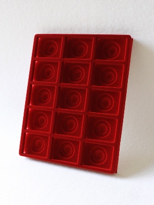 Вставка в кассету XL на 15 ячеек (49х64х10 мм) (под знаки с винтом)