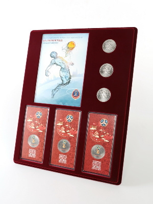 Планшет S (234х296х12 мм) для 3 монет 25 рублей и 3 монет 25 рублей в блистере «Футбол 2018» + Открытка. Калининград