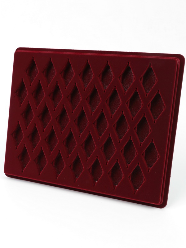  Планшет S (243х304х21 мм) на 37 знаков об окончании военного училища. Ромбы, тёмно-бордовый