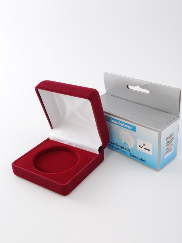  Футляр (80х80х40 мм) для монеты, медали диаметром 47 мм в капсуле Leuchtturm (диаметр ячейки 53 мм), светло-бордовый