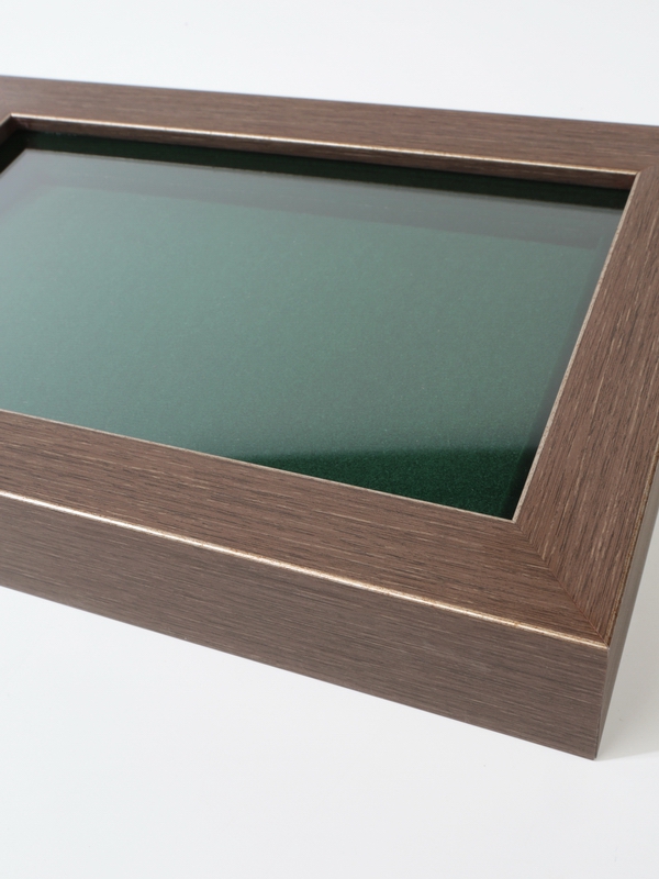  Багетная рамка M пластиковая под 1 ячейку (118х207х16 мм) с поролоновой вставкой. Вид 6, зелёный