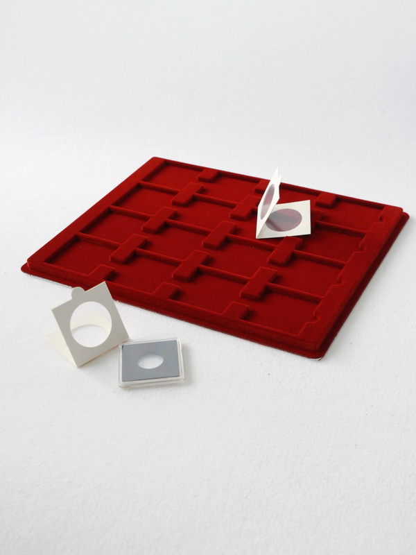  Планшет S (234х296х12 мм) на 16 монет в холдерах или капсулах «Quadrum» (50х50х6 мм), тёмно-бордовый