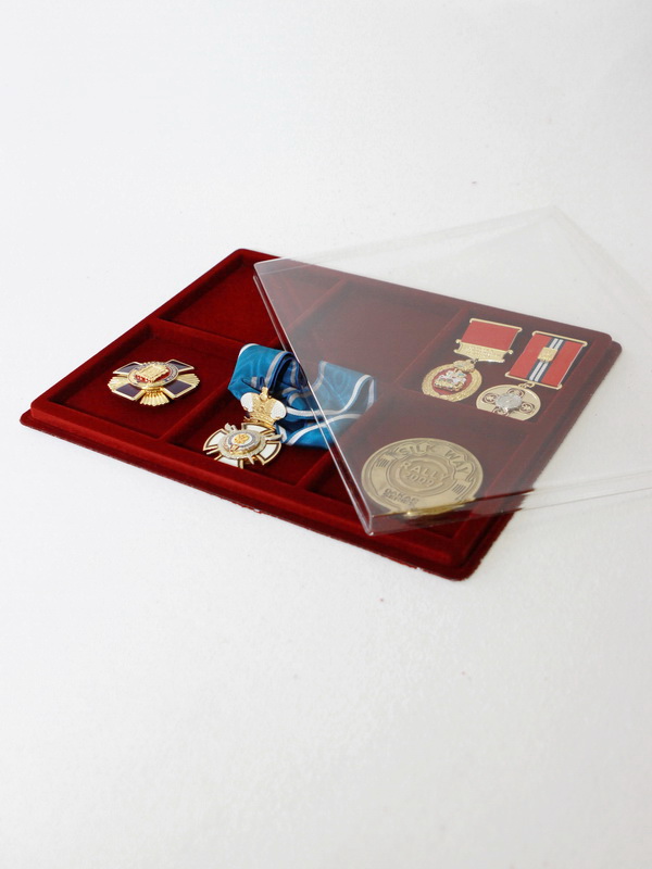 Планшет S (234х296х12 мм) на 6 ячеек (85х96х9 мм), тёмно-бордовый