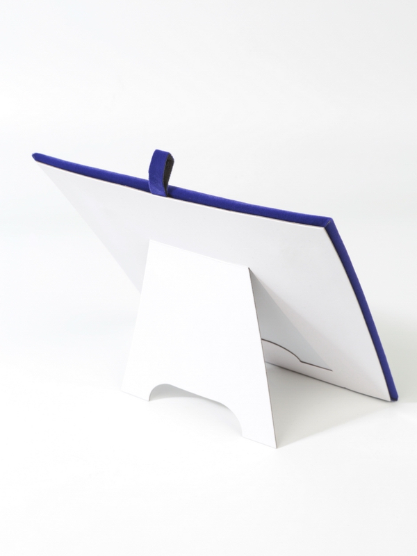  Ложемент, вкладыш 164х159х6 мм. 2 язычка, синий