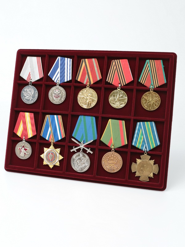  Планшет S (234х296х12 мм) на 10 ячеек (для медалей на колодках), тёмно-бордовый