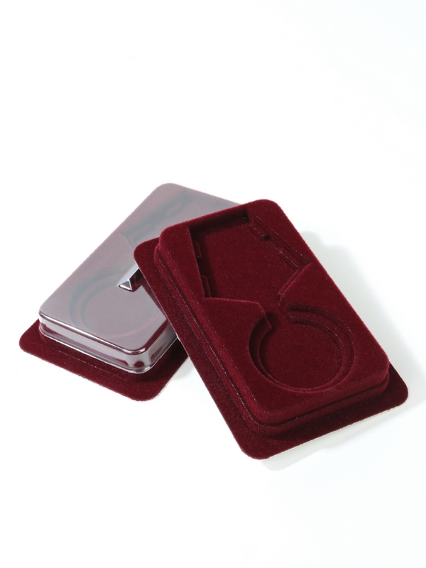 Сувенирная упаковка (60х100х20 мм) под медаль РФ d-40 мм, тёмно-бордовый