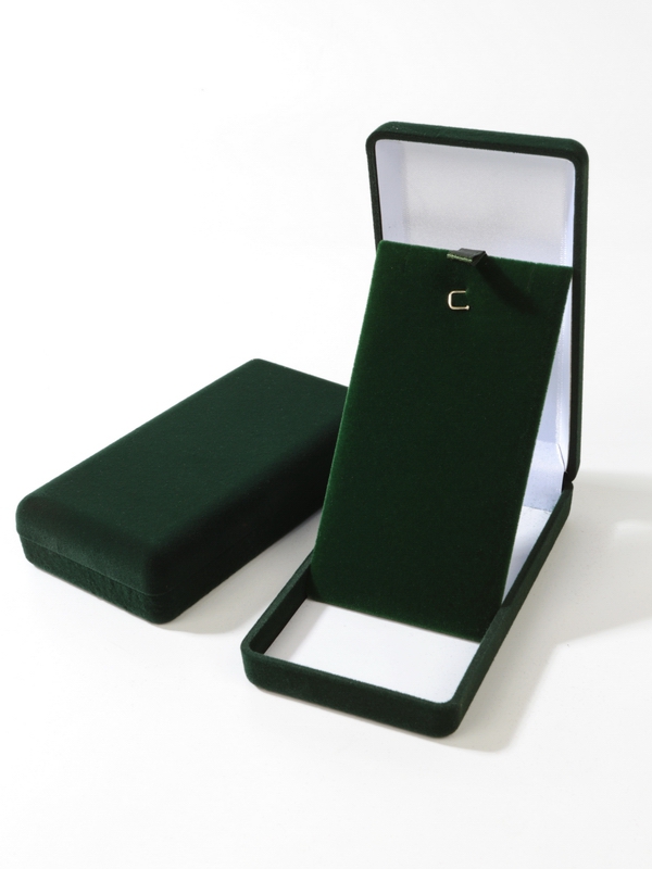  Футляр (62х116х26 мм) под серьги, подвеску, зелёный