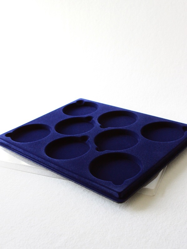  Планшет S (234х296х12 мм) для монет в капсулах d-74 мм (8 ячеек), тёмно-синий