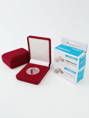  Футляр (61х79х32 мм) для монеты, медали диаметром 26,5 мм или 27 мм в капсуле Leuchtturm (диаметр ячейки 33 мм), светло-бордовый