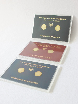Подарочный набор «XXVII Всемирная летняя Универсиада 2013 года в г. Казани», (русско-английский текст), Вид 3 (в пластике)