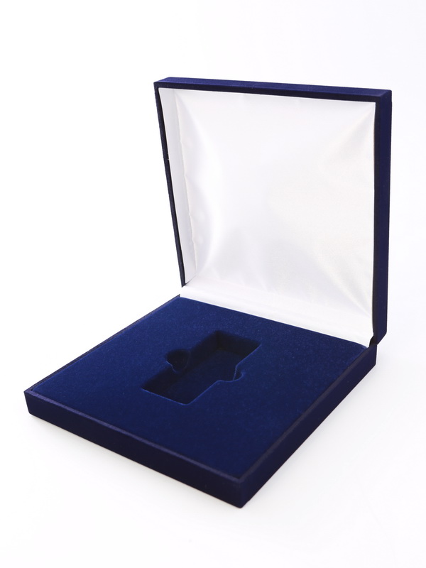 Футляр (160х160х33 мм) для мерного слитка (80х35х14 мм)