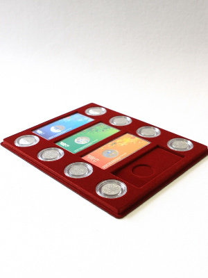 Планшет S (234х296х12 мм) для 4 Олимпийских монет Сочи-2014 в блистере и 8 Олимпийских монет Сочи-2014 в капсулах