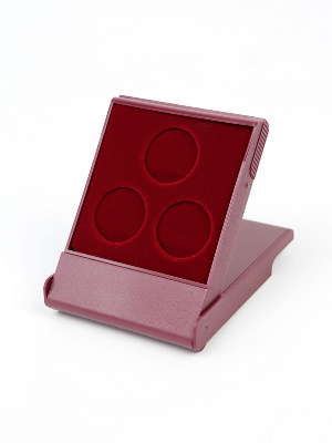 Футляр пластиковый (79х106х16 мм) для 3 монет (диаметр 27 мм)