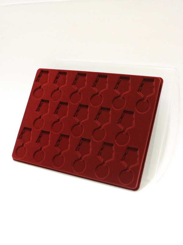  Планшет G (291х393х16 мм) на 17 медалей РФ d-37 мм с пятиугольной колодкой, тёмно-бордовый