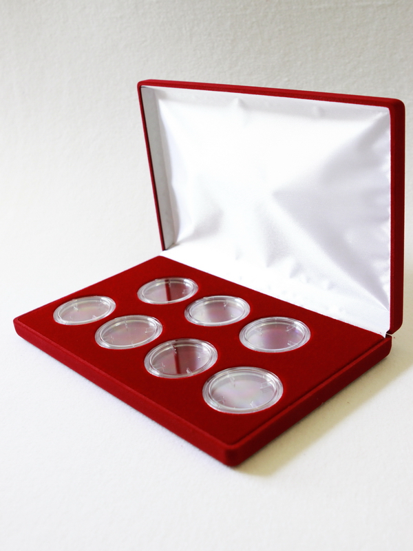 Футляр (217х141х29 мм) для 7 монет в капсулах (диаметр 44 мм)