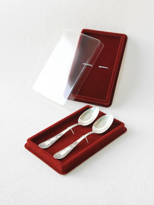 Сувенирная упаковка под 2 чайные ложки, вилки (97х157х22 мм)