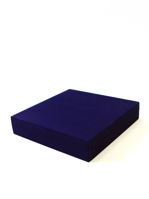 Футляр (160х160х33 мм) с универсальным ложементом, тёмно-синий