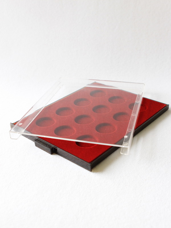  Кассета МВ для 12 монет в капсулах d-44 мм, светло-бордовый