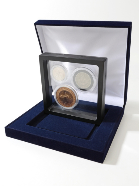  Футляр (160х160х33 мм) для дизайнерской рамки 110, тёмно-синий