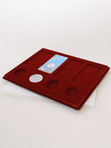  Планшет S (234х296х12 мм) для 4 обычных монет 25 рублей в капсулах и 4 цветных монет 25 рублей в блистере, тёмно-бордовый