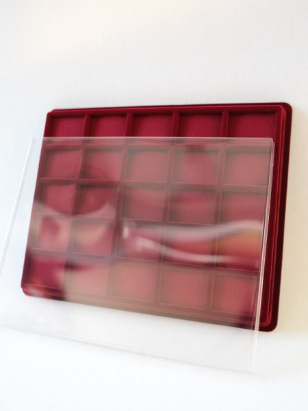  Планшет S (243х304х21 мм) на 25 ячеек (37х50х16 мм) (с поролоновой вставкой), тёмно-бордовый