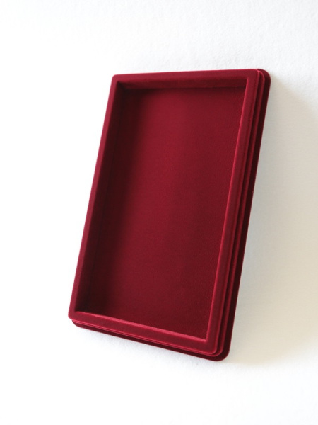 Планшет M (150х239х20 мм) на 1 ячейку (118х207х16 мм), тёмно-бордовый