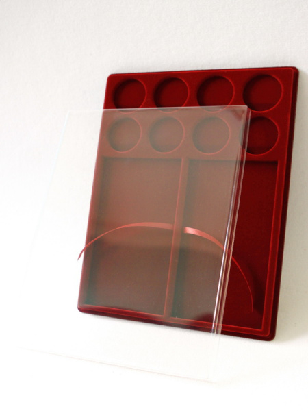  Планшет S (234х296х12 мм) для 2 банкнот Сочи-2014 в капсулах и 8 монет Сочи-2014 в капсулах, тёмно-бордовый