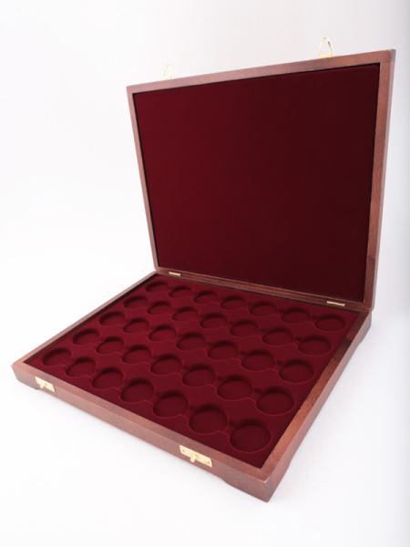  Футляр деревянный Vintage S (305х247х40 мм) на 35 капсул Leuchtturm. Для монет 26,5 и 27 мм, тёмно-бордовый