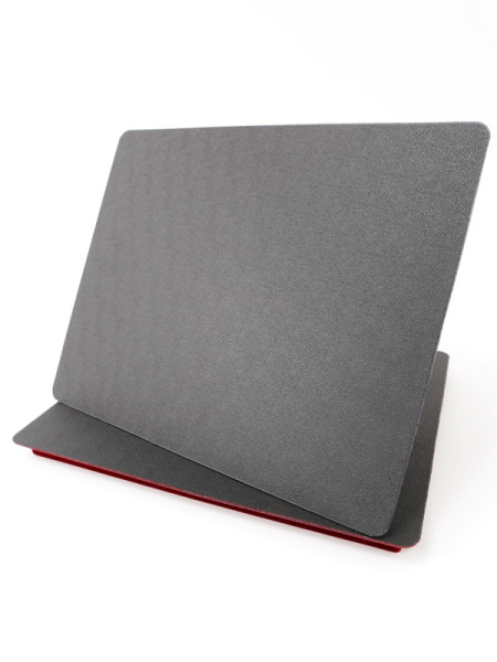  Планшет S (234х296х12 мм) для 18 монет в капсулах CAPS 45 Leuchtturm. Диаметр ячейки 51 мм, тёмно-бордовый