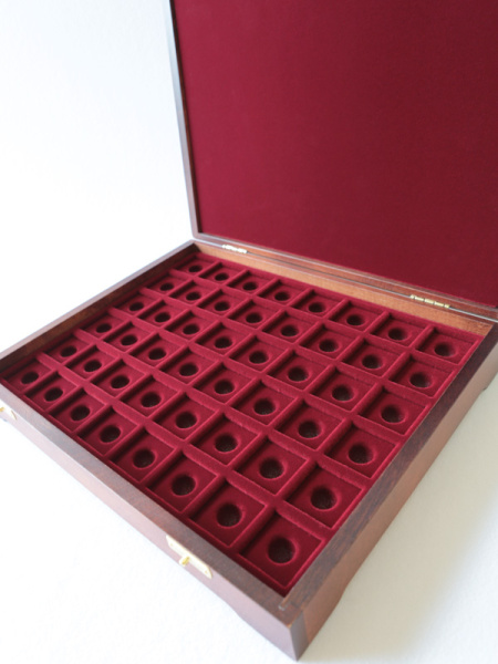 Футляр деревянный Vintage S (305х247х54 мм) на 48 ячеек (29х29х4 мм) под значки с цангой, тёмно-бордовый