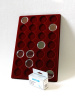  Планшет L (222х333х13 мм) для 28 монет в капсулах CAPS 33 Leuchtturm. Диаметр ячейки 39 мм, тёмно-бордовый