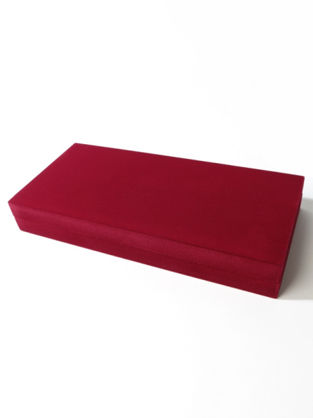 Футляр (260х121х38 мм) на 4 монеты в капсулах (диаметр 44 мм), светло-бордовый