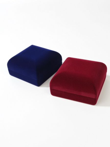 Футляр (76х76х41 мм) для монеты, медали (диаметр 55 мм, толщина 5 мм), светло-бордовый