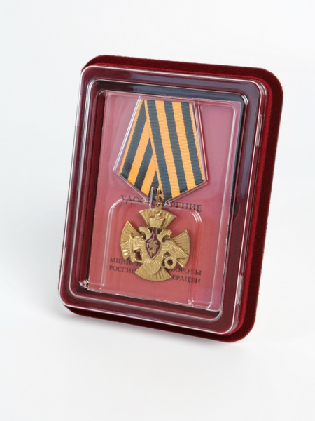  Сувенирная упаковка (110х139х22 мм) под орден на пятиугольной колодке (в крышке) и удостоверение (81х112х6 мм), тёмно-бордовый
