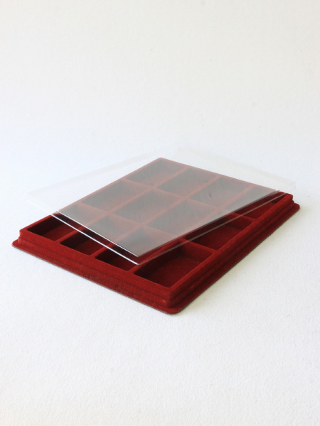 Планшет S (243х304х21 мм) на 12 ячеек (46х84,5х17 мм), тёмно-бордовый